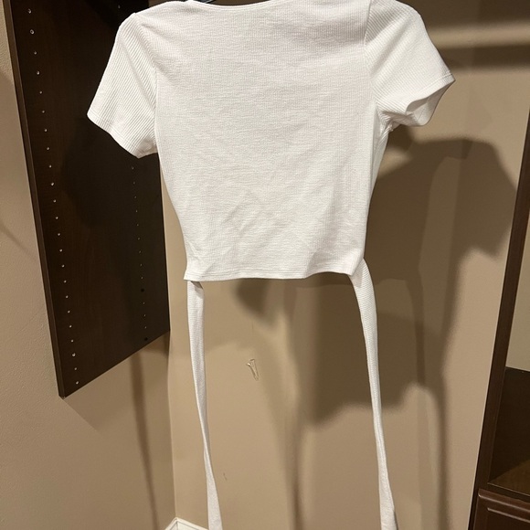Hollister White Wrap Crop Top with Tie Front - Picture 5 of 5